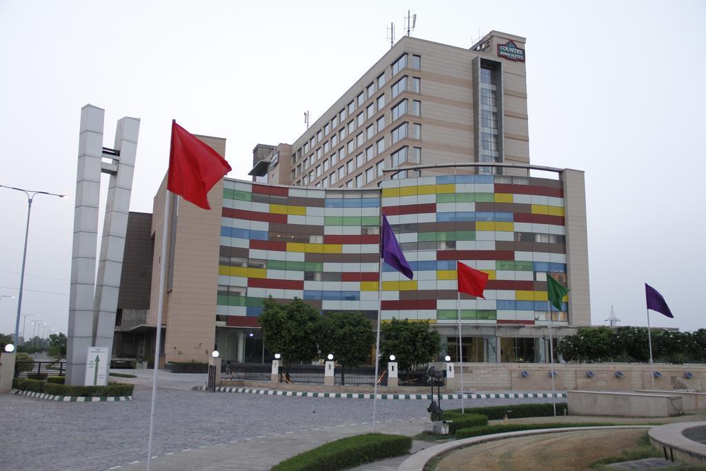 Country Inn & Suites By Radisson, באטינדה מראה חיצוני תמונה