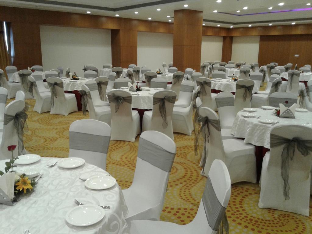 Country Inn & Suites By Radisson, באטינדה מראה חיצוני תמונה
