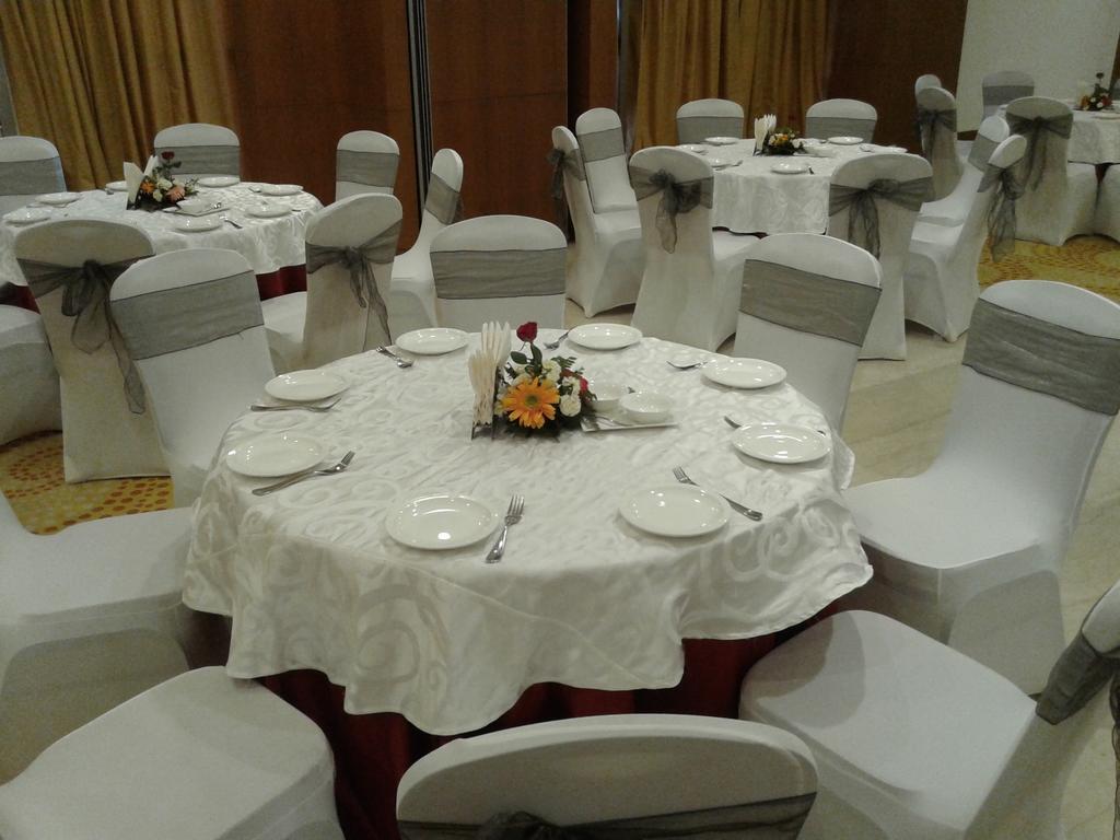Country Inn & Suites By Radisson, באטינדה מראה חיצוני תמונה